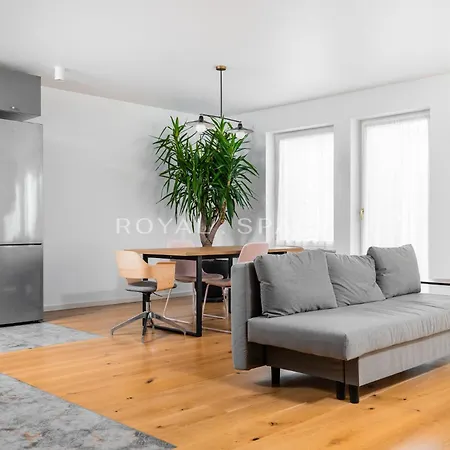 Dm Sunny - With Free Private Parking Kraków