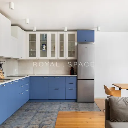 Dm Sunny - With Free Private Parking Kraków