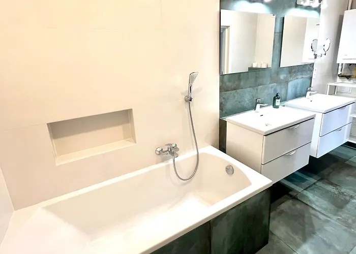 Apartament Dm Sunny - With Free Private Parking *