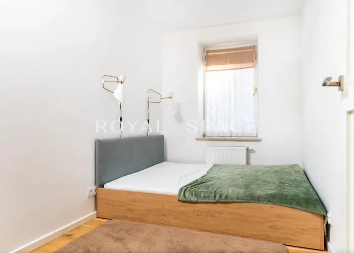 Dm Sunny - With Free Private Parking Apartament Kraków