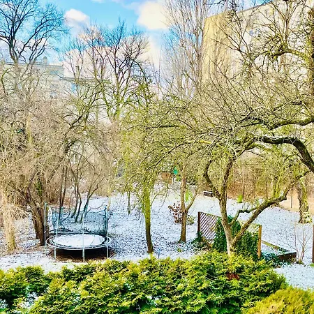 Dm Sunny - With Free Private Parking *