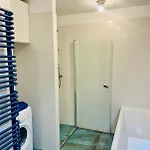 Dm Sunny - With Free Private Parking Appartement
