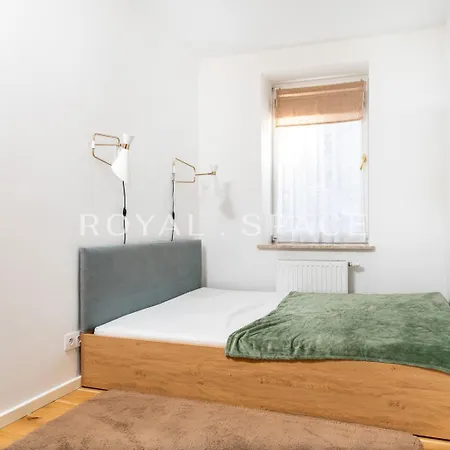 Dm Sunny - With Free Private Parking Apartman Krakkó