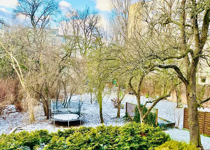 Dm Sunny - With Free Private Parking *